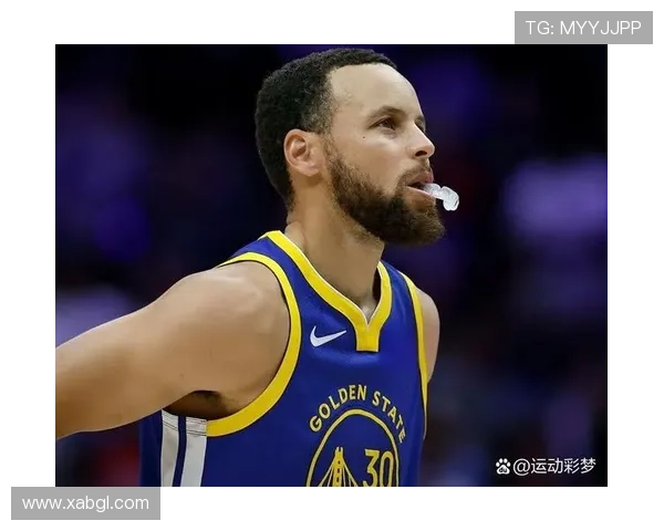 [NBA]波斯特突破分球 库里篮下拉杆得手.